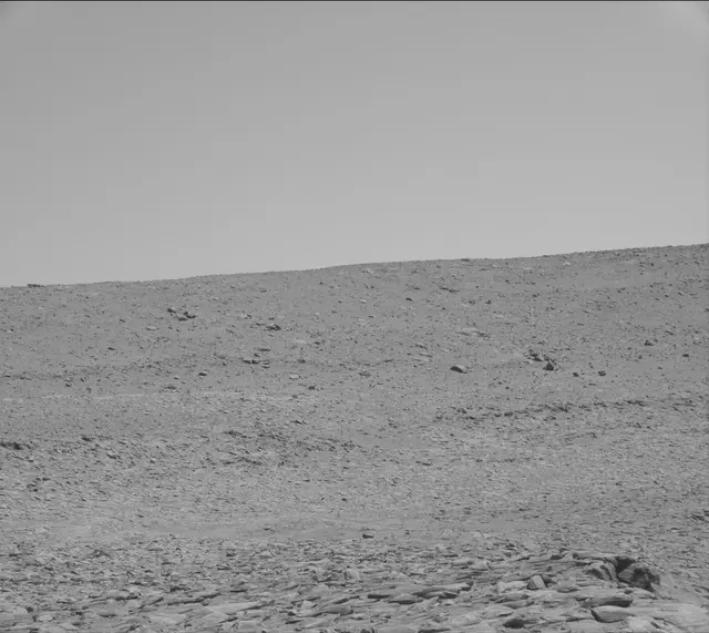 Sol 3873: Mast Camera (Mastcam)