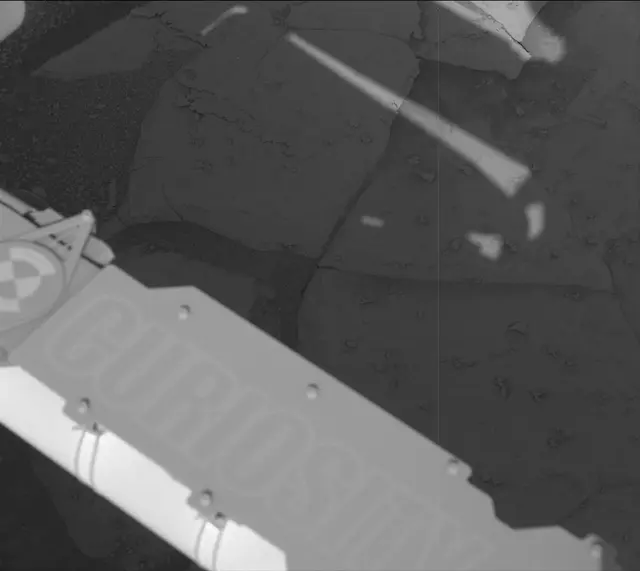 Sol 3873: Mast Camera (Mastcam)