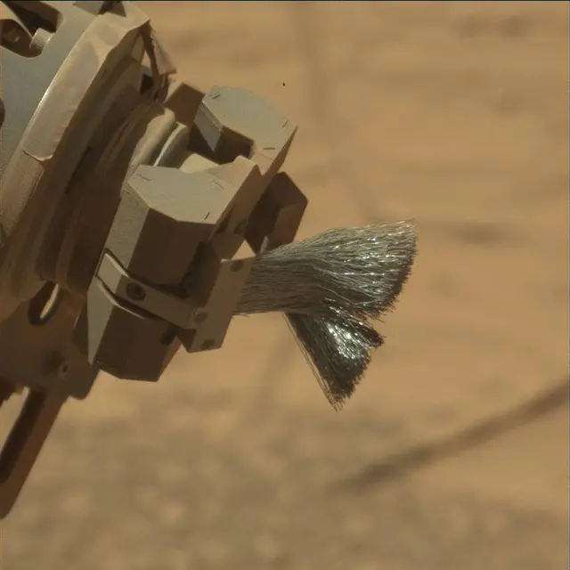 Sol 3873: Mast Camera (Mastcam)