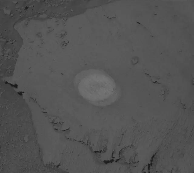Sol 3873: Mast Camera (Mastcam)