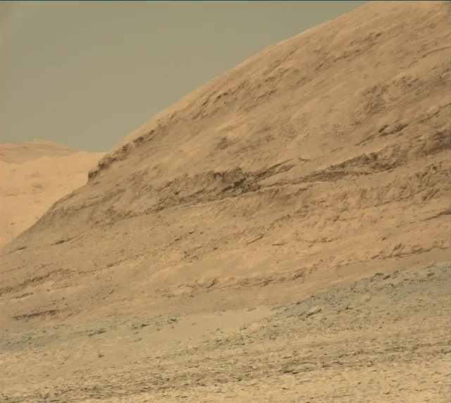 Sol 3873: Mast Camera (Mastcam)