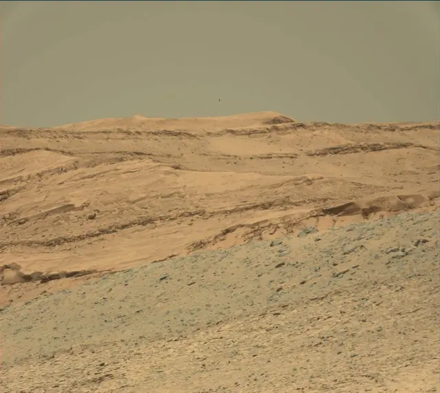 Sol 3873: Mast Camera (Mastcam)