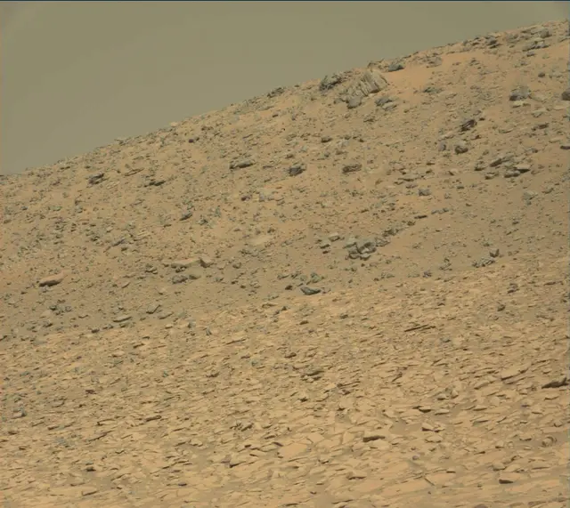 Sol 3873: Mast Camera (Mastcam)