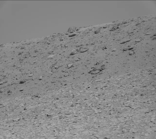 Sol 3873: Mast Camera (Mastcam)