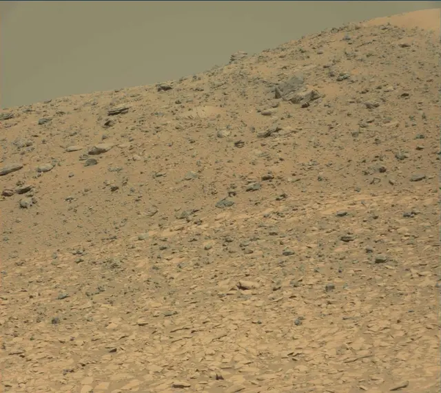 Sol 3873: Mast Camera (Mastcam)