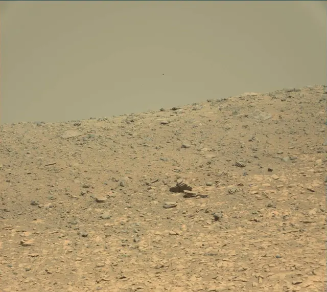 Sol 3873: Mast Camera (Mastcam)