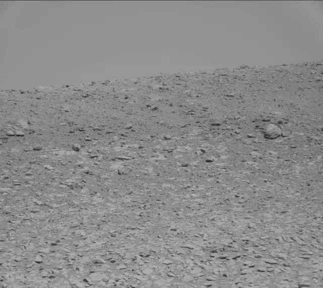 Sol 3873: Mast Camera (Mastcam)