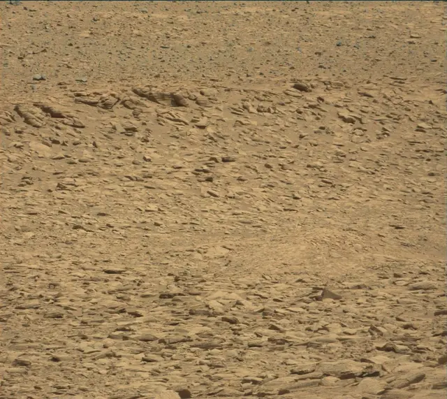 Sol 3873: Mast Camera (Mastcam)