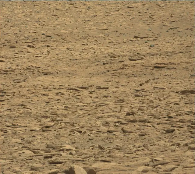 Sol 3873: Mast Camera (Mastcam)