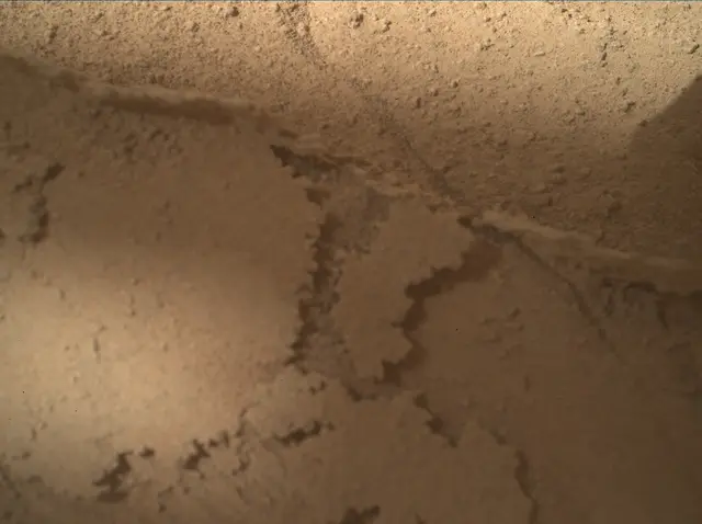Sol 3873: Mars Hand Lens Imager (MAHLI)