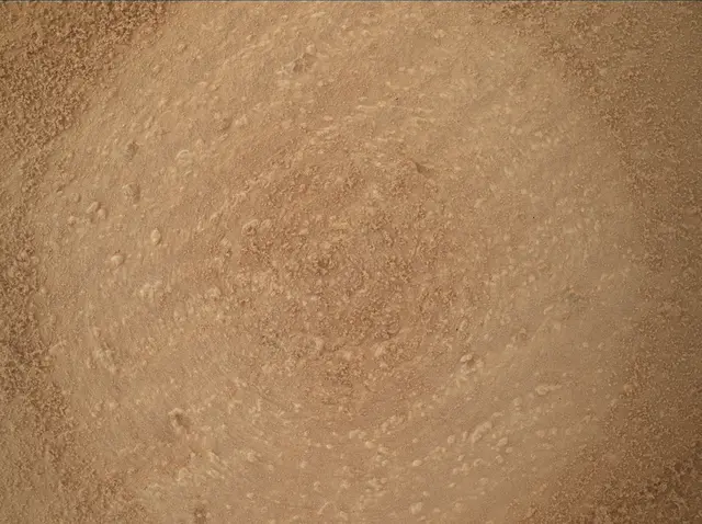 Sol 3873: Mars Hand Lens Imager (MAHLI)