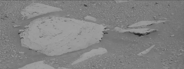 Sol 3876: Mast Camera (Mastcam)