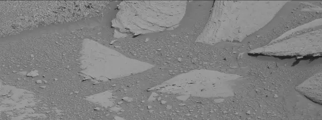 Sol 3876: Mast Camera (Mastcam)