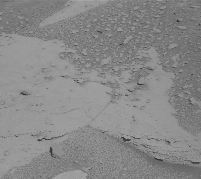 Sol 3876: Mast Camera (Mastcam)