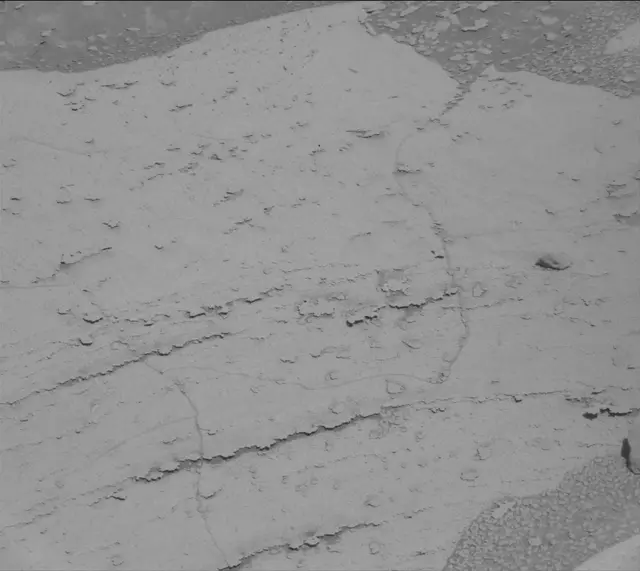 Sol 3876: Mast Camera (Mastcam)