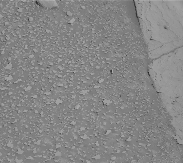 Sol 3876: Mast Camera (Mastcam)