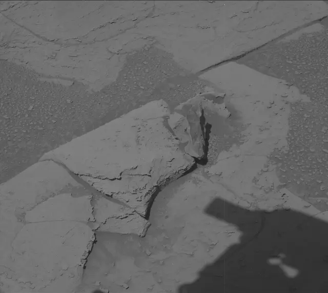 Sol 3877: Mast Camera (Mastcam)