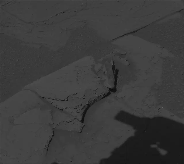 Sol 3877: Mast Camera (Mastcam)