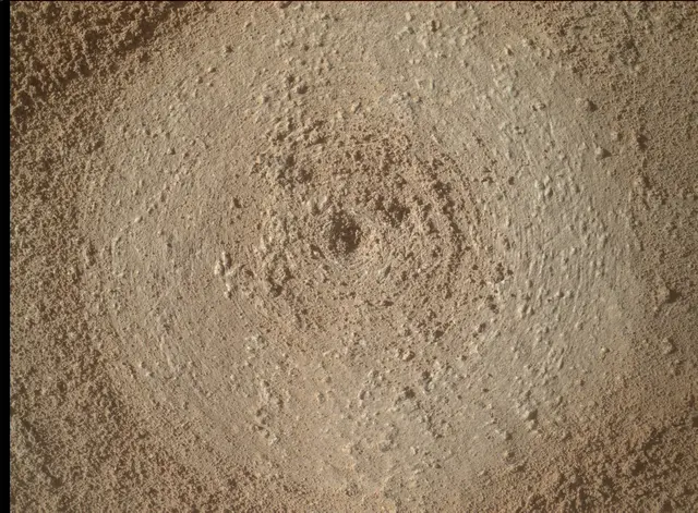 Sol 3877: Mars Hand Lens Imager (MAHLI)