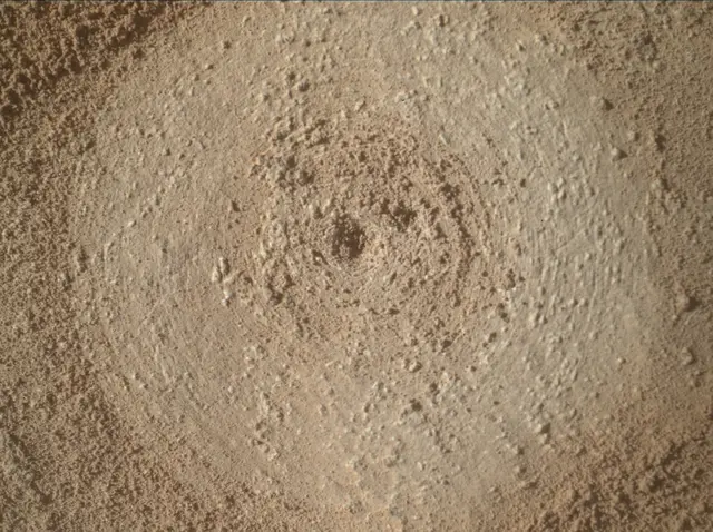 Sol 3877: Mars Hand Lens Imager (MAHLI)