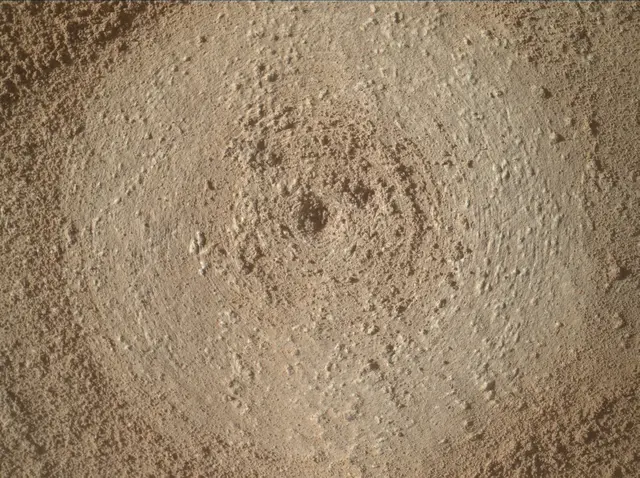 Sol 3877: Mars Hand Lens Imager (MAHLI)