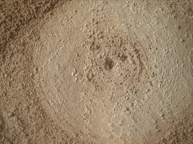 Sol 3877: Mars Hand Lens Imager (MAHLI)