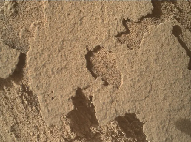 Sol 3877: Mars Hand Lens Imager (MAHLI)