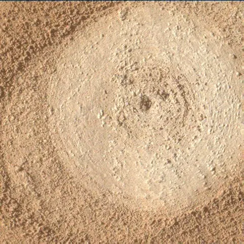 Sol 3877: Mars Hand Lens Imager (MAHLI)