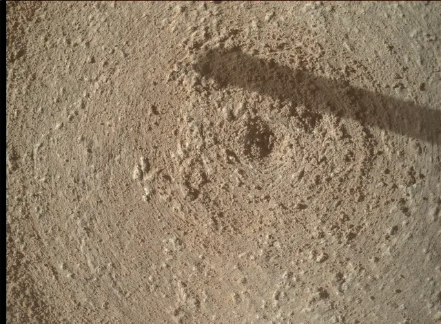 Sol 3877: Mars Hand Lens Imager (MAHLI)