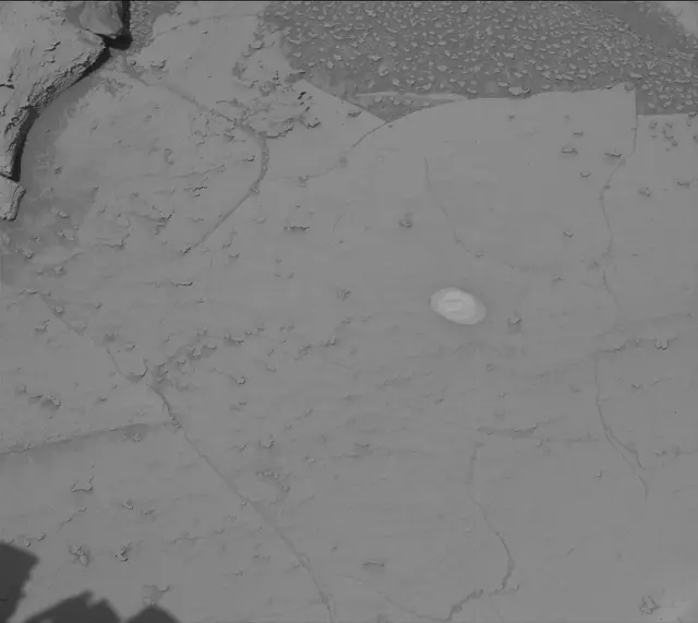 Sol 3878: Mast Camera (Mastcam)