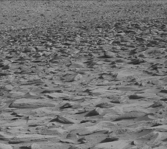 Sol 3878: Mast Camera (Mastcam)