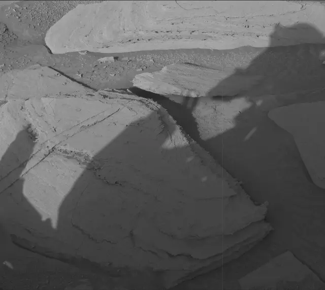 Sol 3878: Mast Camera (Mastcam)