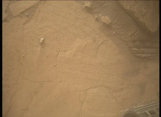 Sol 3878: Mars Descent Imager (MARDI)