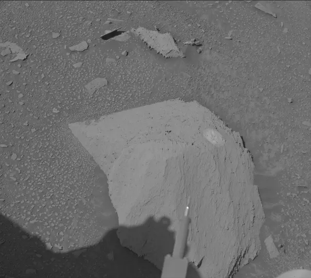 Sol 3880: Mast Camera (Mastcam)