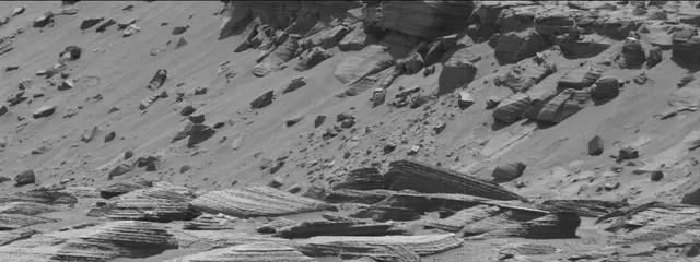 Sol 3880: Mast Camera (Mastcam)
