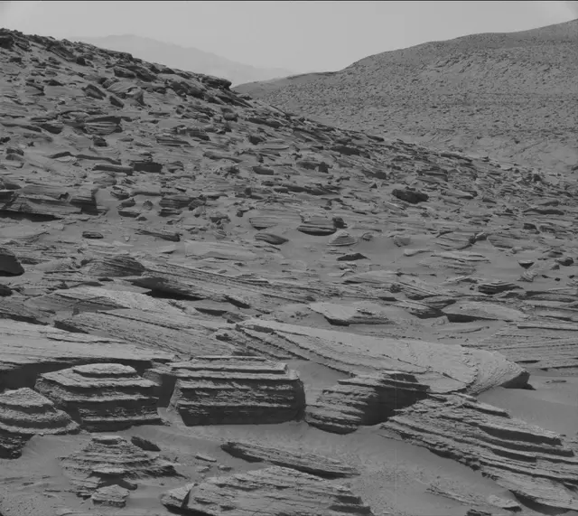 Sol 3880: Mast Camera (Mastcam)