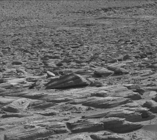 Sol 3880: Mast Camera (Mastcam)