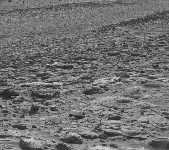 Sol 3880: Mast Camera (Mastcam)