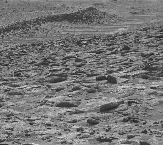 Sol 3880: Mast Camera (Mastcam)