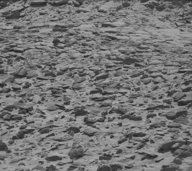 Sol 3880: Mast Camera (Mastcam)