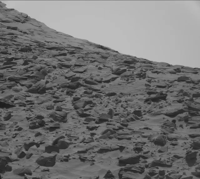 Sol 3880: Mast Camera (Mastcam)