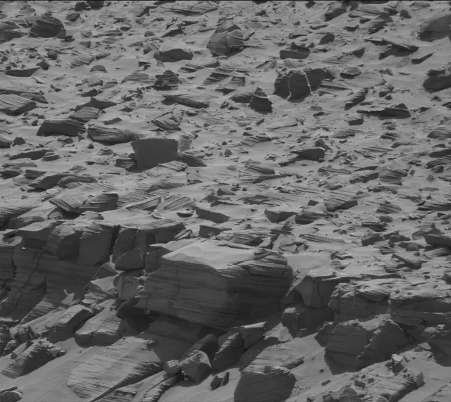 Sol 3880: Mast Camera (Mastcam)