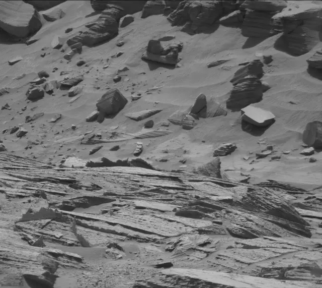 Sol 3880: Mast Camera (Mastcam)