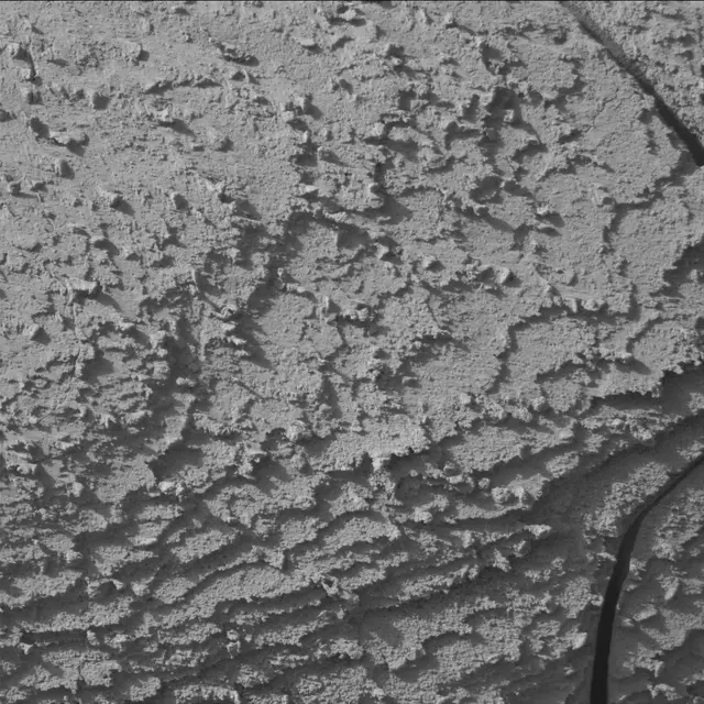 Sol 3880: Mast Camera (Mastcam)