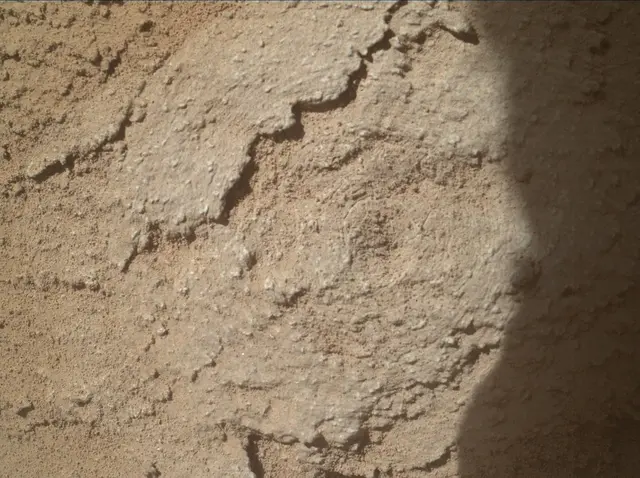 Sol 3880: Mars Hand Lens Imager (MAHLI)