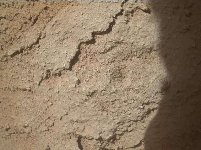 Sol 3880: Mars Hand Lens Imager (MAHLI)