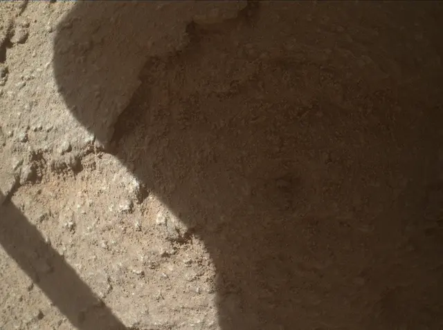 Sol 3880: Mars Hand Lens Imager (MAHLI)
