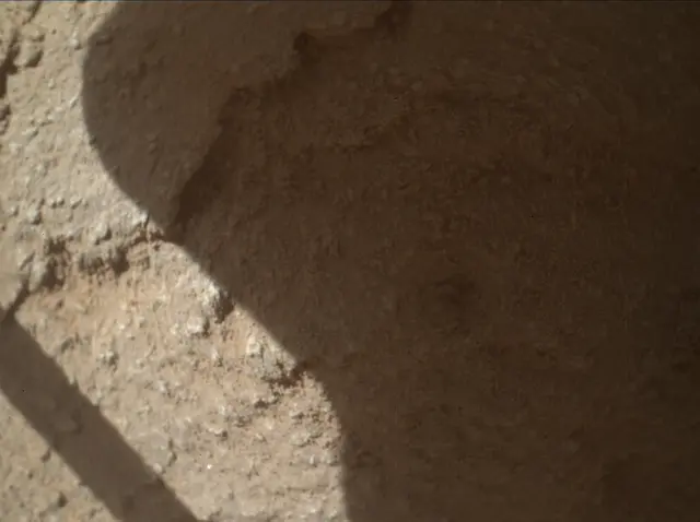 Sol 3880: Mars Hand Lens Imager (MAHLI)