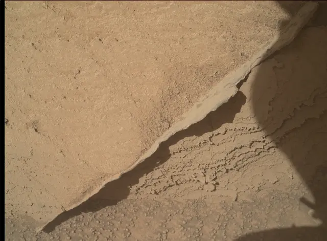 Sol 3880: Mars Hand Lens Imager (MAHLI)