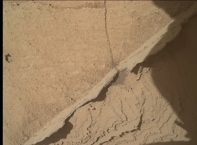 Sol 3880: Mars Hand Lens Imager (MAHLI)